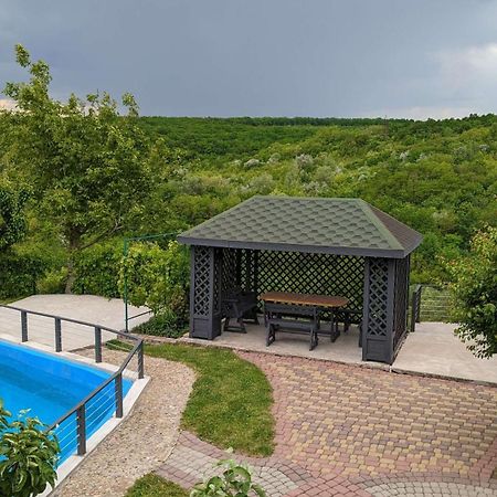 Rodynnyi Maietok Family Estate Kamianets-Podilskyi Exterior foto